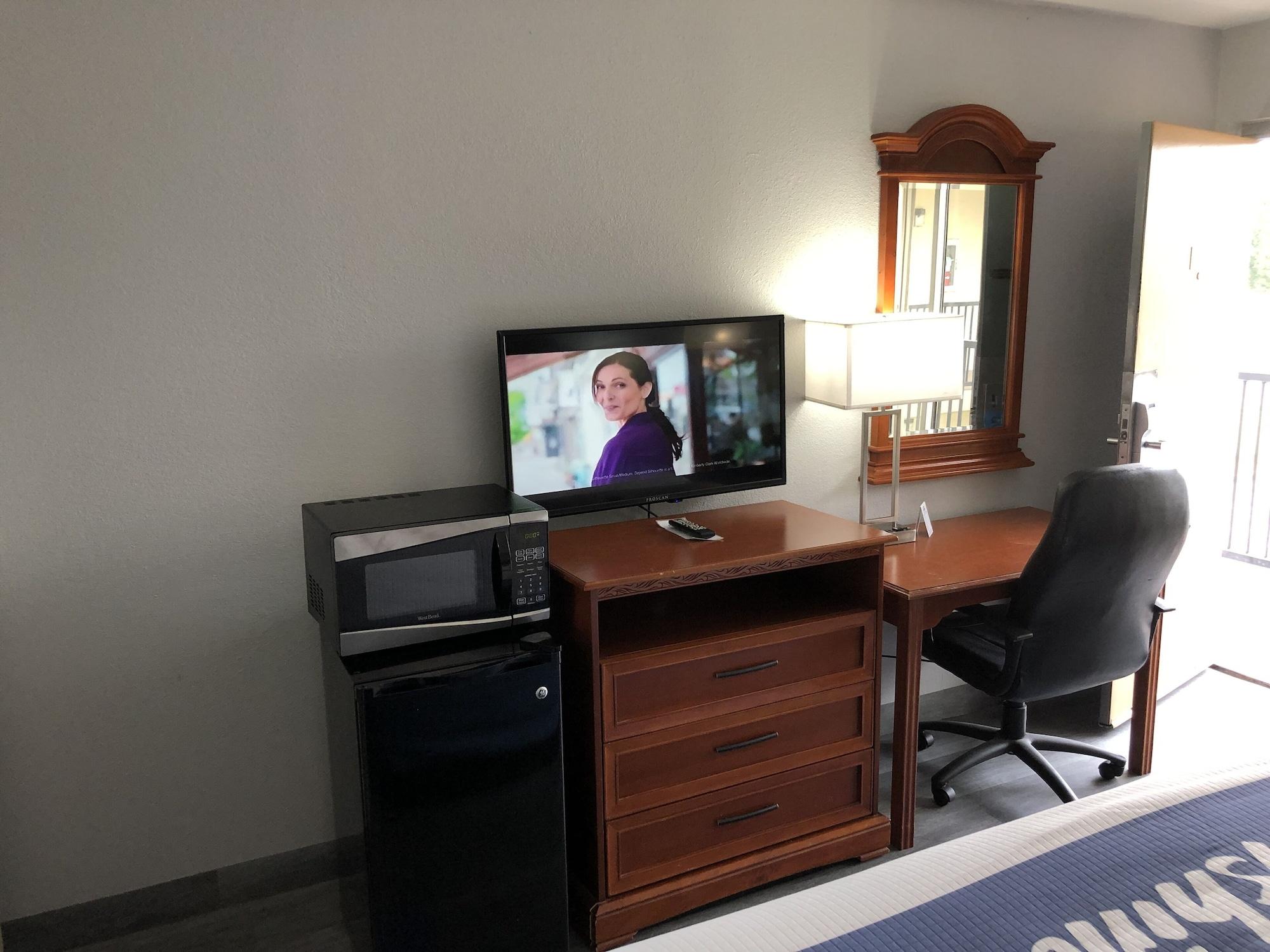 Days By Wyndham Hotel 2*